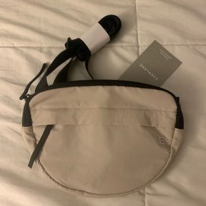 Everlane Grey crossbody bag